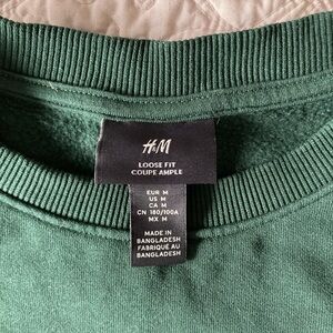 H&M Women’s Green Sweater - Loose Fit
